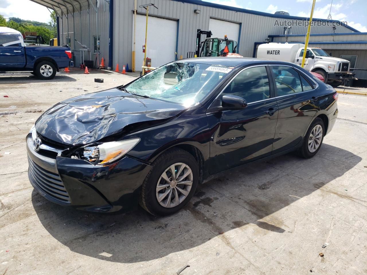 2016 Toyota Camry Le Black vin: 4T1BF1FK2GU157064