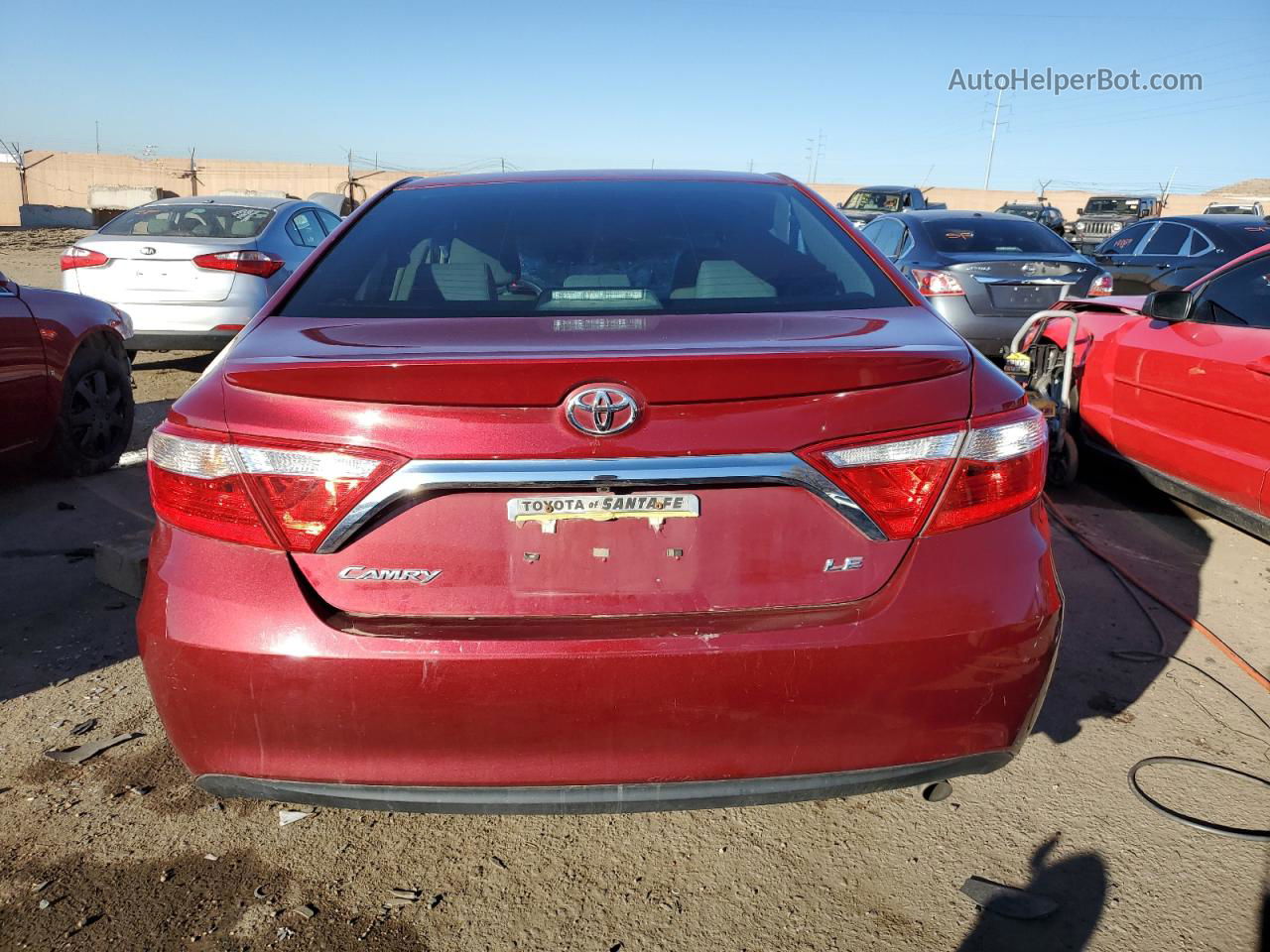 2016 Toyota Camry Le Burgundy vin: 4T1BF1FK2GU511200