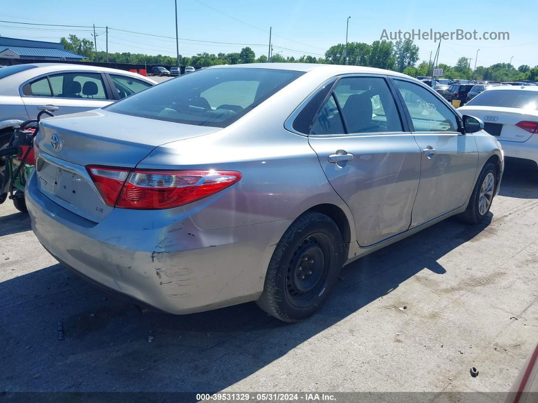 2016 Toyota Camry Le Silver vin: 4T1BF1FK2GU518695