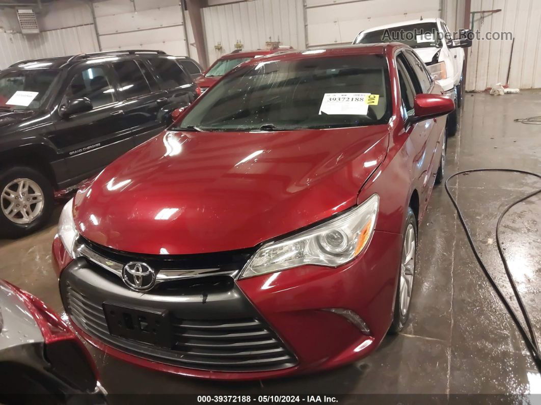 2017 Toyota Camry Xle Красный vin: 4T1BF1FK2HU698827