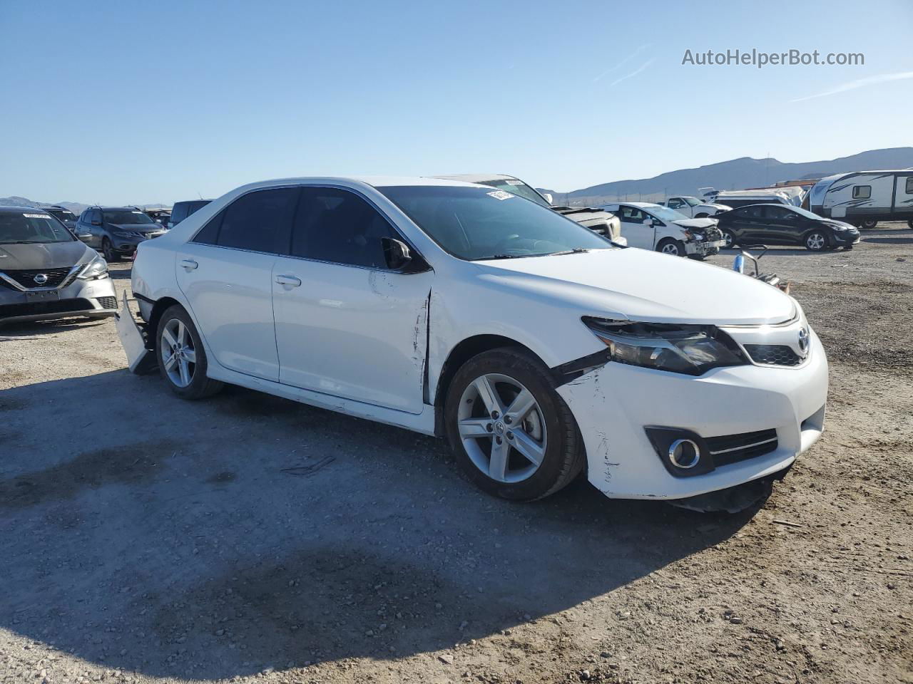 2014 Toyota Camry L Белый vin: 4T1BF1FK3EU416917