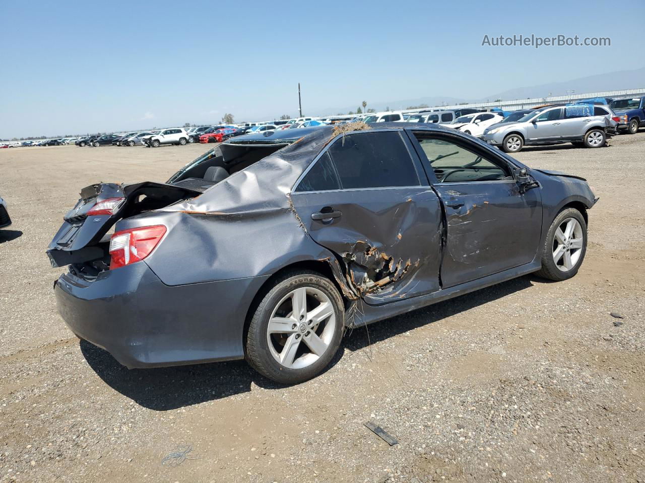 2014 Toyota Camry L Серебряный vin: 4T1BF1FK3EU743799