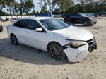 2016 Toyota Camry Le White vin: 4T1BF1FK3GU143982