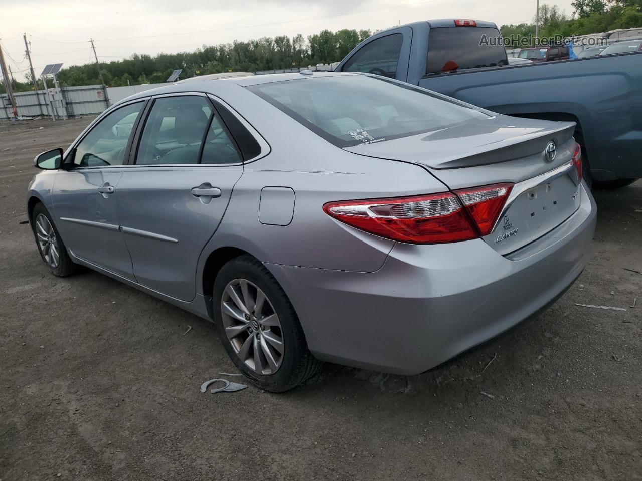 2016 Toyota Camry Le Silver vin: 4T1BF1FK3GU167375