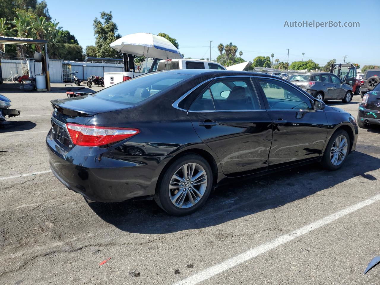 2016 Toyota Camry Le Black vin: 4T1BF1FK3GU167487