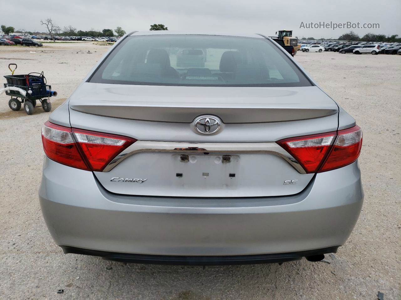 2016 Toyota Camry Le Silver vin: 4T1BF1FK3GU181566