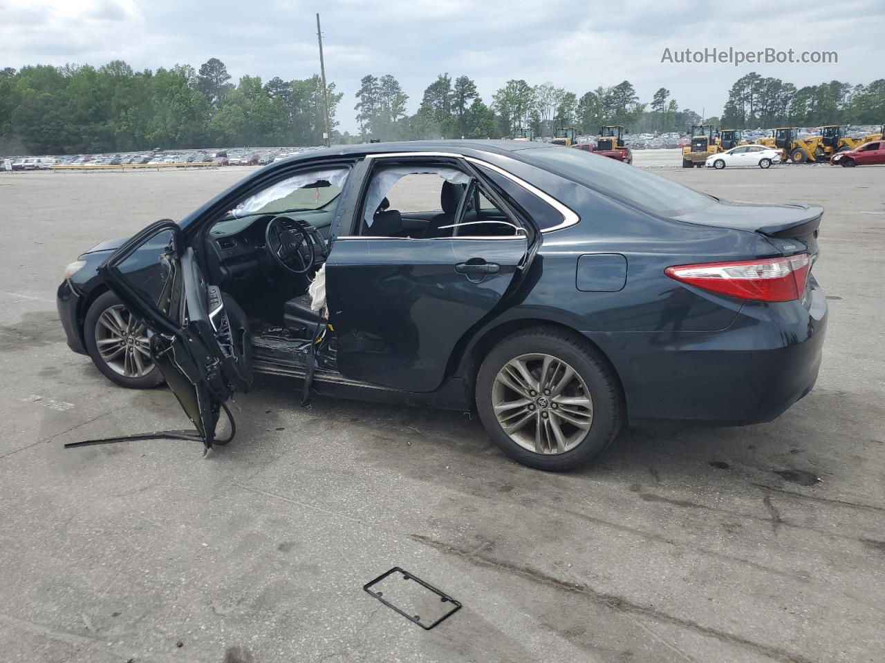 2016 Toyota Camry Le Blue vin: 4T1BF1FK3GU551740