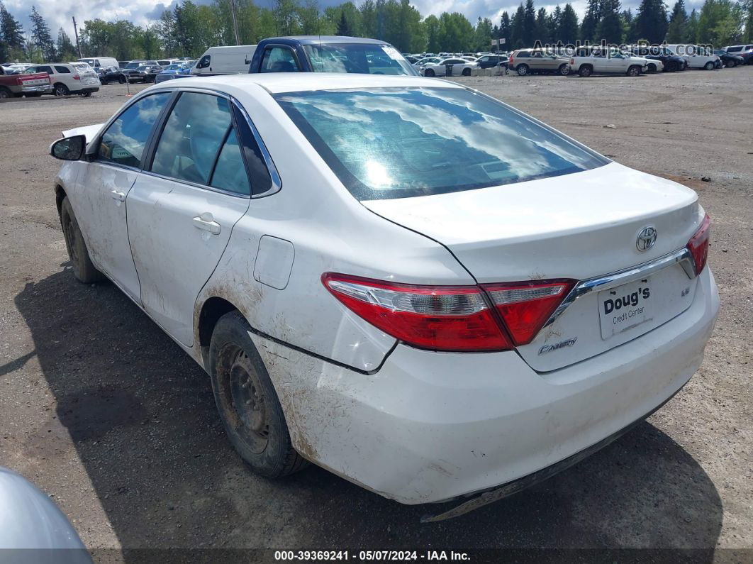 2016 Toyota Camry Le White vin: 4T1BF1FK3GU567842