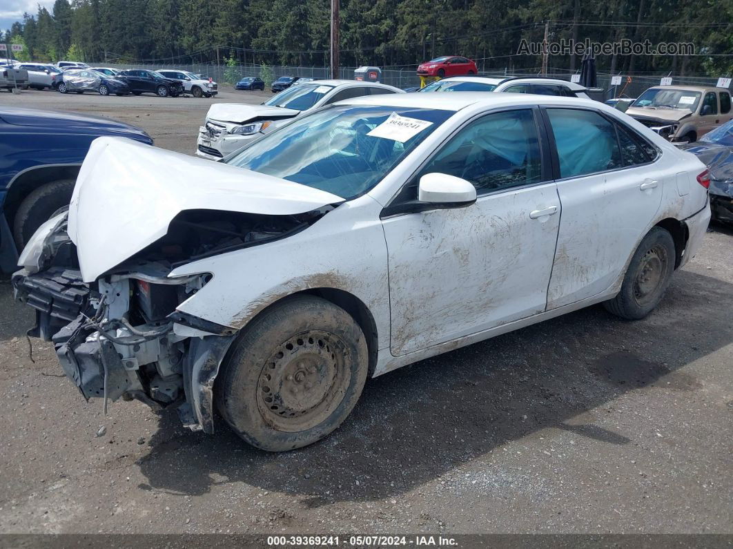 2016 Toyota Camry Le White vin: 4T1BF1FK3GU567842