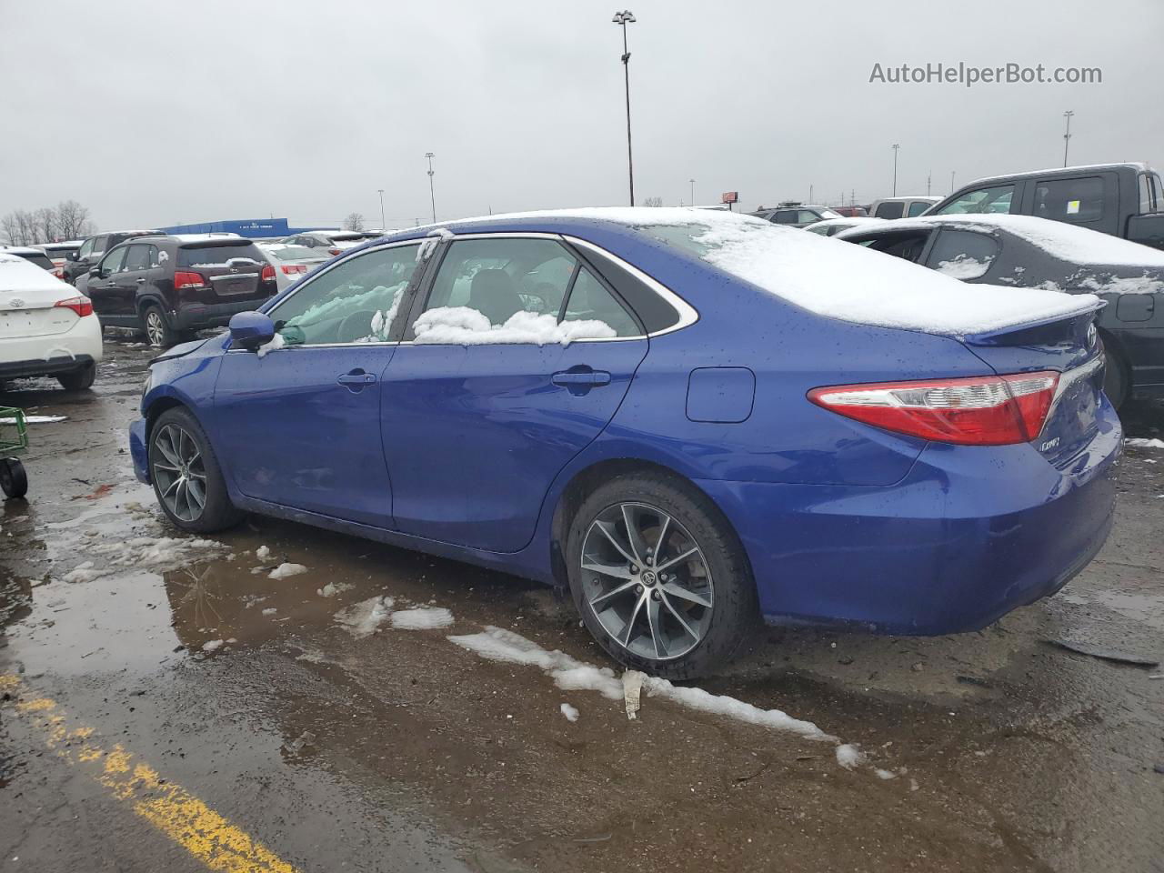 2016 Toyota Camry Le Синий vin: 4T1BF1FK3GU590540