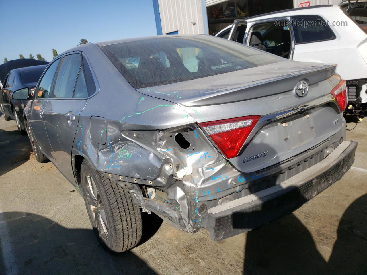 2017 Toyota Camry Le Silver vin: 4T1BF1FK3HU399119