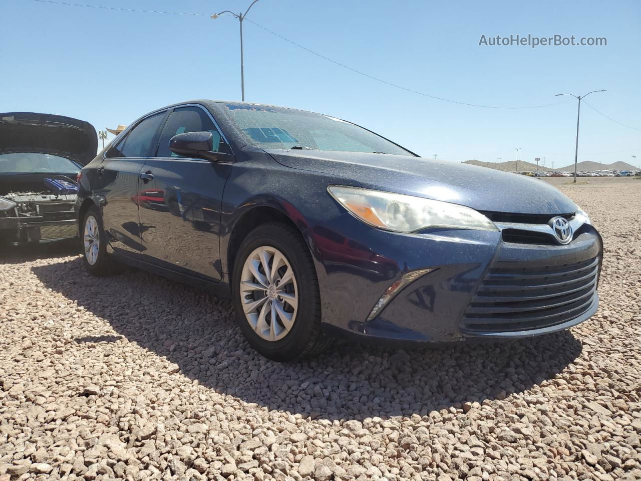 2017 Toyota Camry Le Blue vin: 4T1BF1FK3HU709883