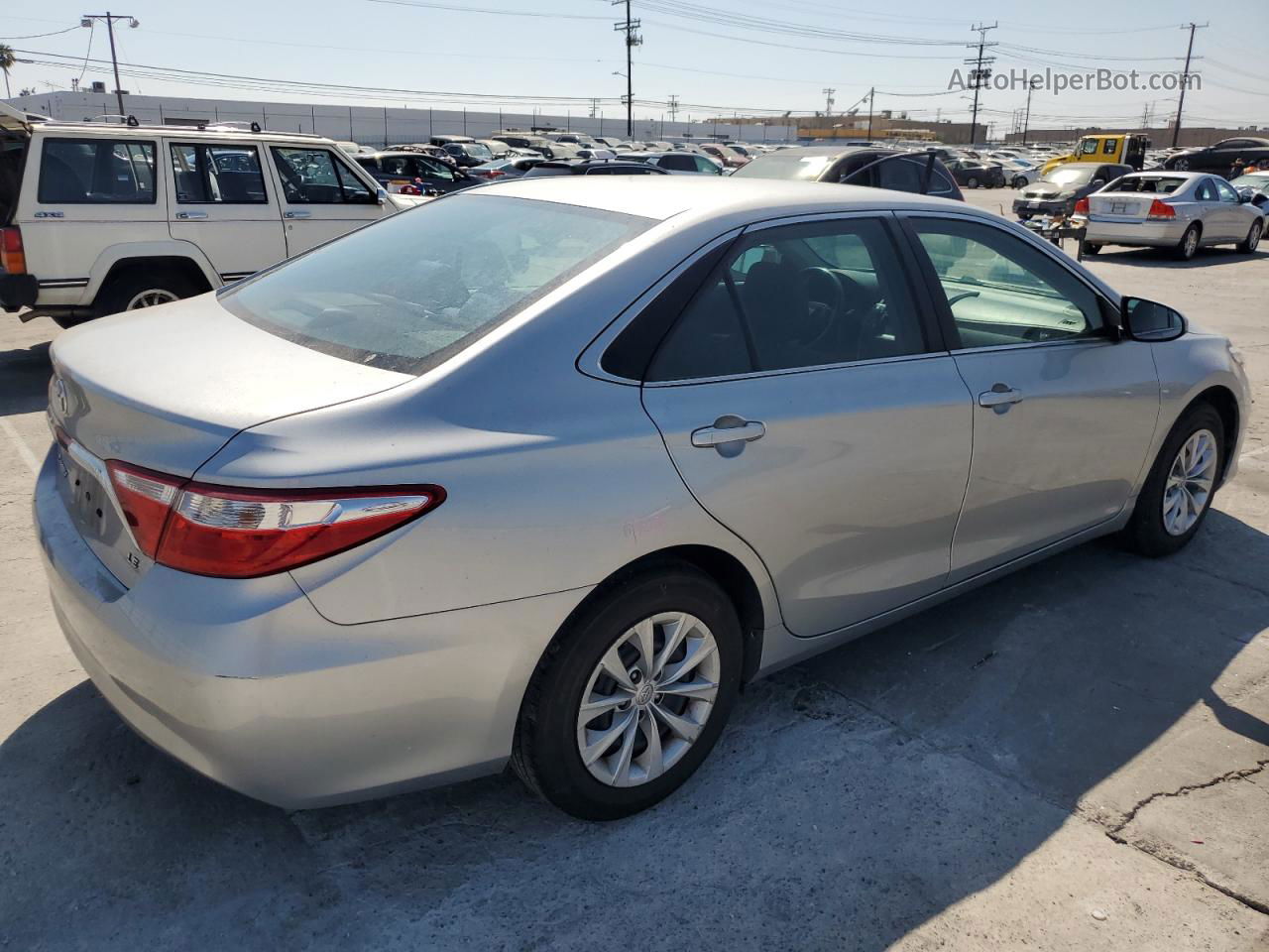 2017 Toyota Camry Le Silver vin: 4T1BF1FK3HU799424