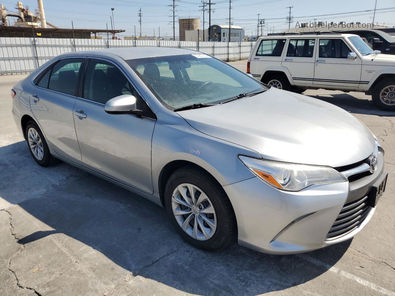 2017 Toyota Camry Le Silver vin: 4T1BF1FK3HU799424