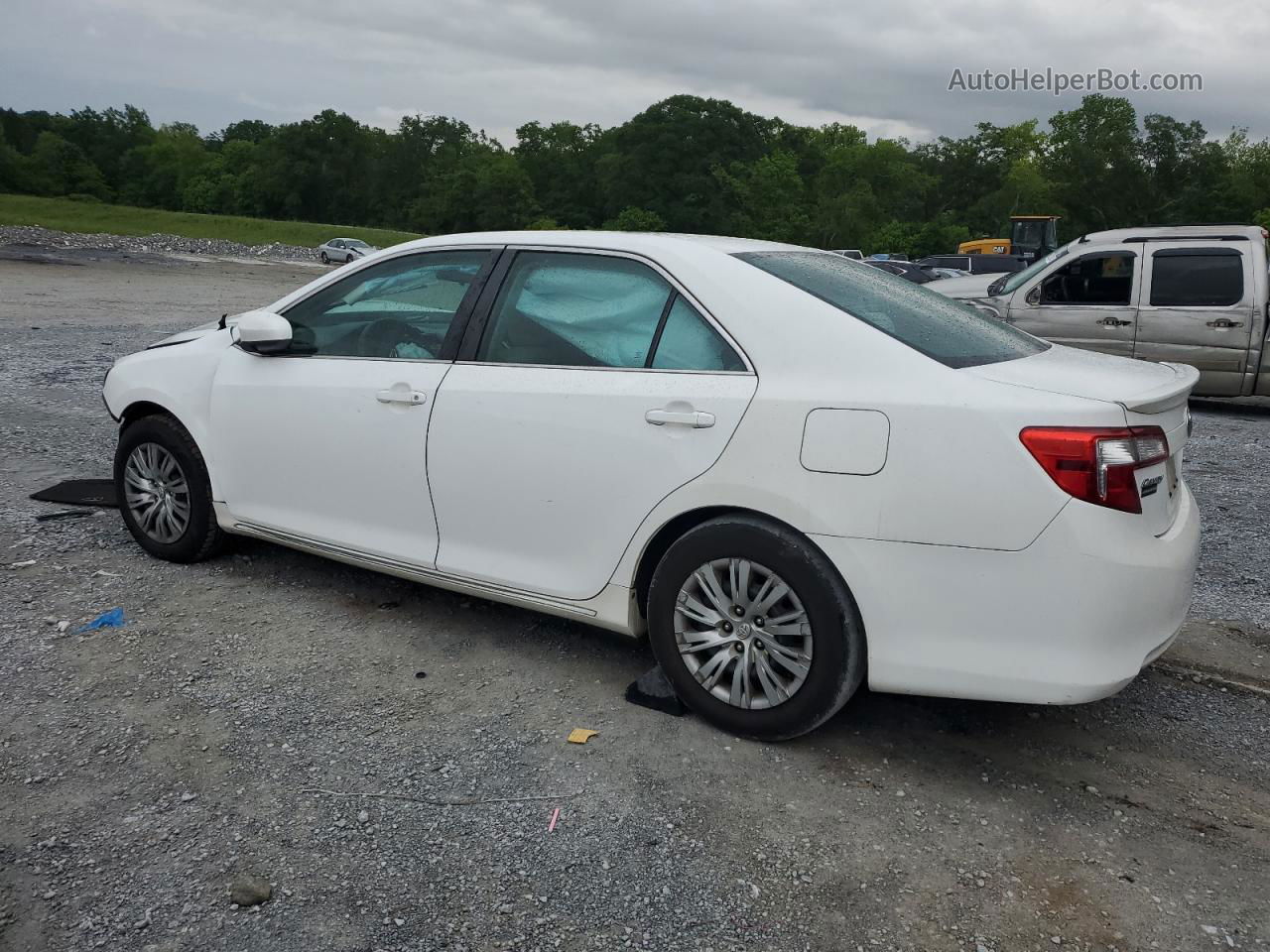 2012 Toyota Camry Base White vin: 4T1BF1FK4CU114744