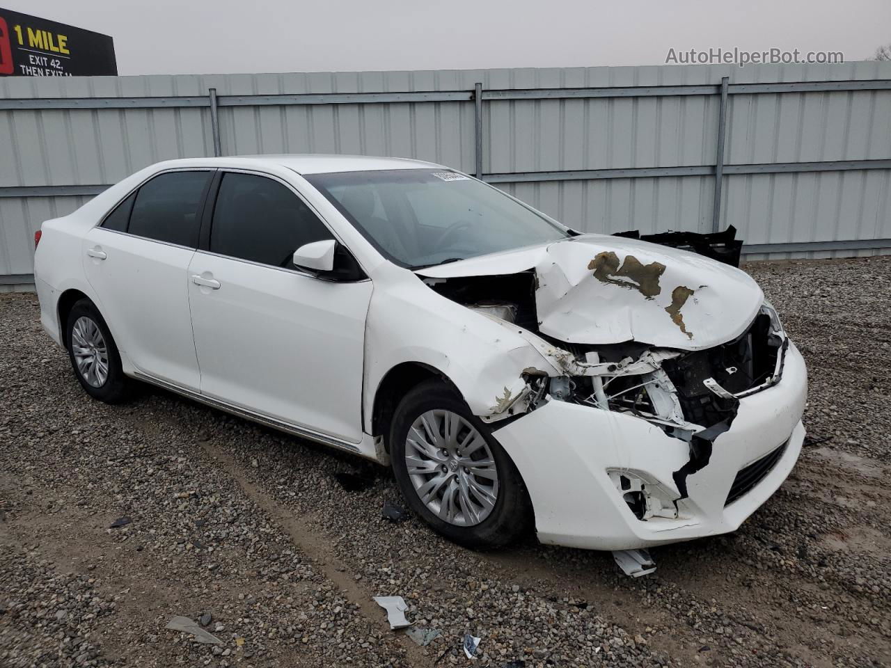 2012 Toyota Camry Base White vin: 4T1BF1FK4CU541325