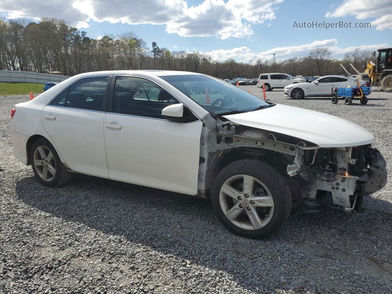 2012 Toyota Camry Base White vin: 4T1BF1FK4CU551661