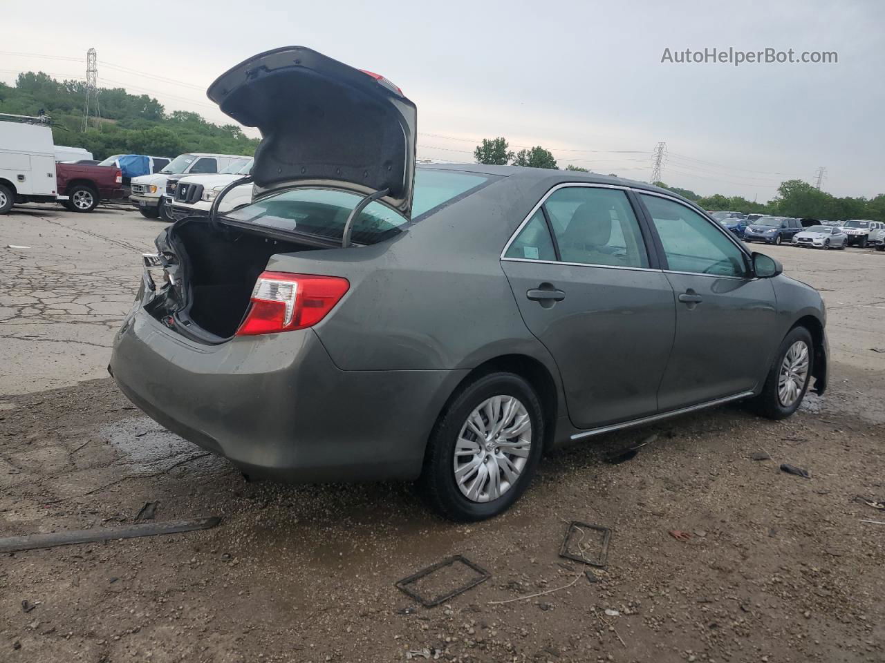 2014 Toyota Camry L Green vin: 4T1BF1FK4EU824133