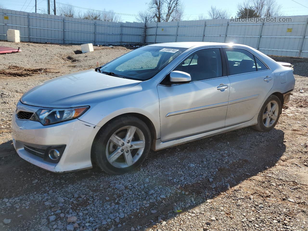 2014 Toyota Camry L Silver vin: 4T1BF1FK4EU854992