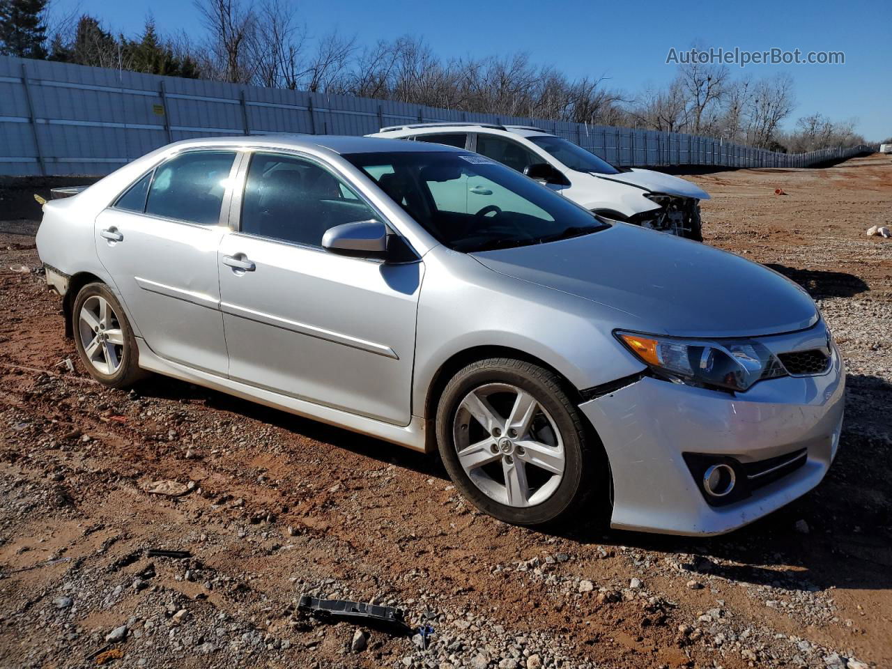 2014 Toyota Camry L Silver vin: 4T1BF1FK4EU854992