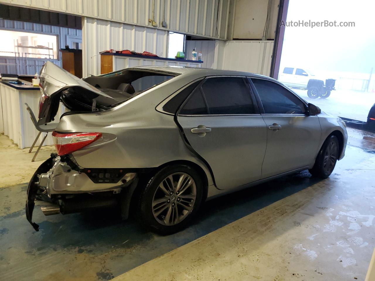 2016 Toyota Camry Le Silver vin: 4T1BF1FK4GU159950