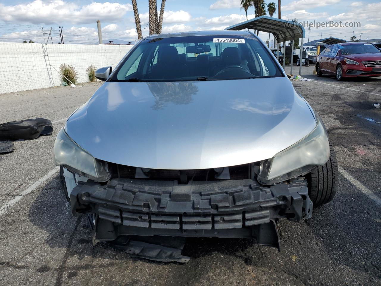 2016 Toyota Camry Le Silver vin: 4T1BF1FK4GU209066