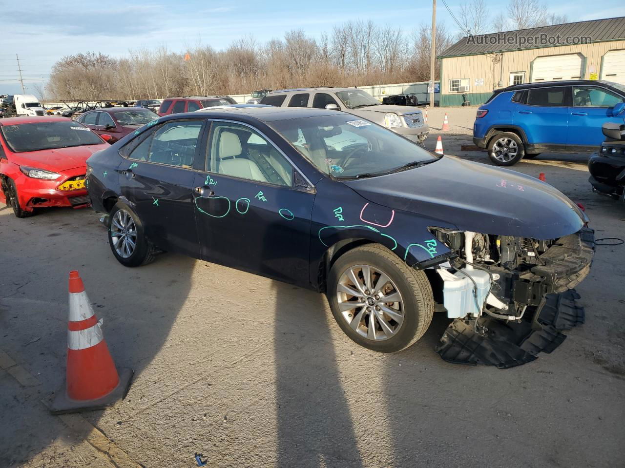 2016 Toyota Camry Le Blue vin: 4T1BF1FK4GU548121