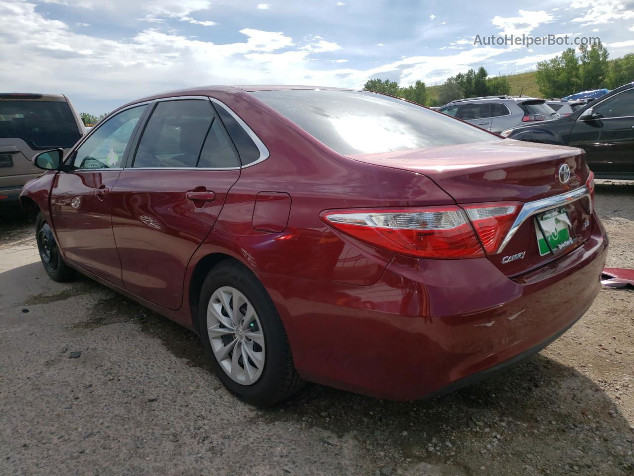 2016 Toyota Camry Le Красный vin: 4T1BF1FK4GU558728