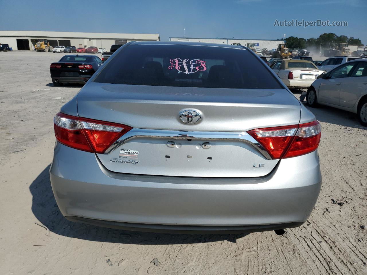 2016 Toyota Camry Le Silver vin: 4T1BF1FK4GU582074