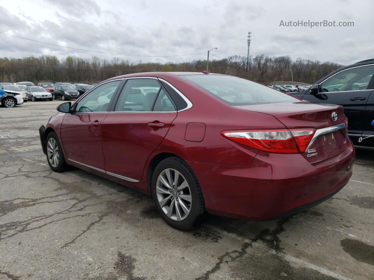 2016 Toyota Camry Le Burgundy vin: 4T1BF1FK4GU600413