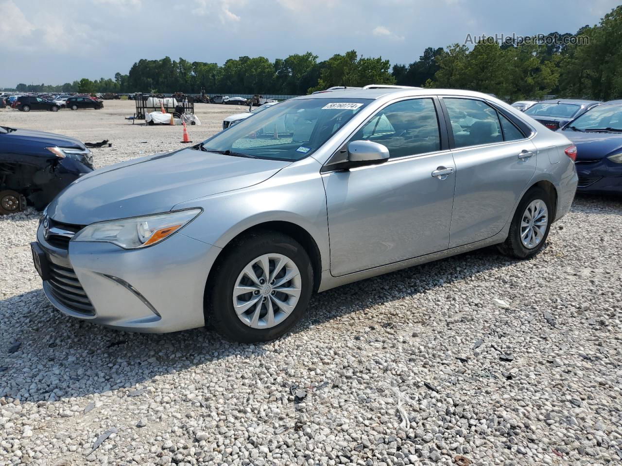 2017 Toyota Camry Le Silver vin: 4T1BF1FK4HU282763