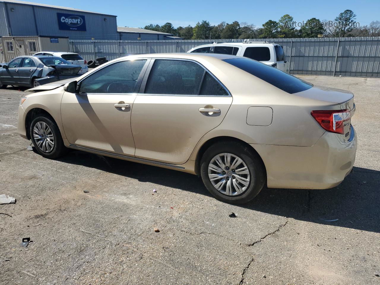 2012 Toyota Camry Base Золотой vin: 4T1BF1FK5CU064209