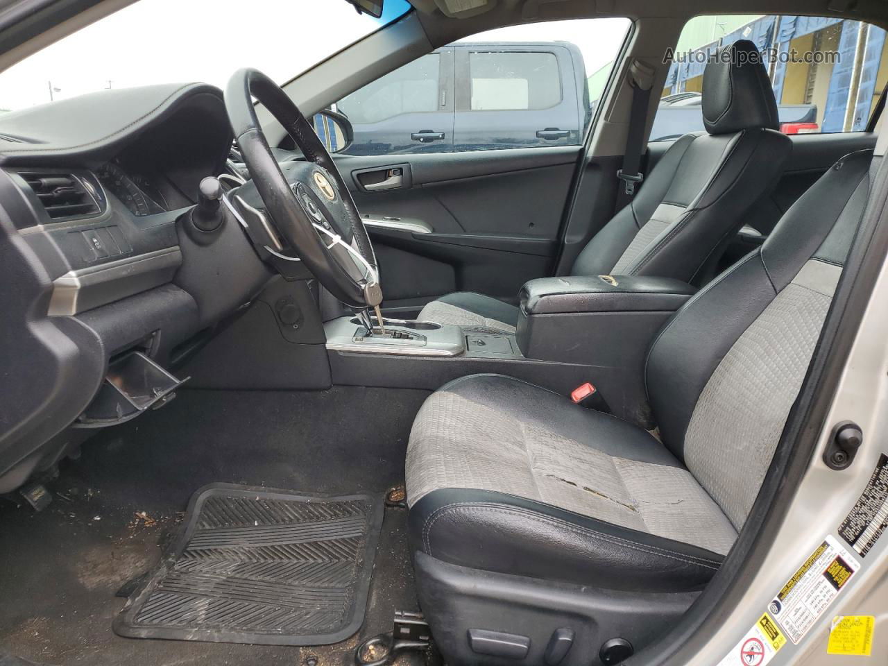 2012 Toyota Camry Base Серебряный vin: 4T1BF1FK5CU068213