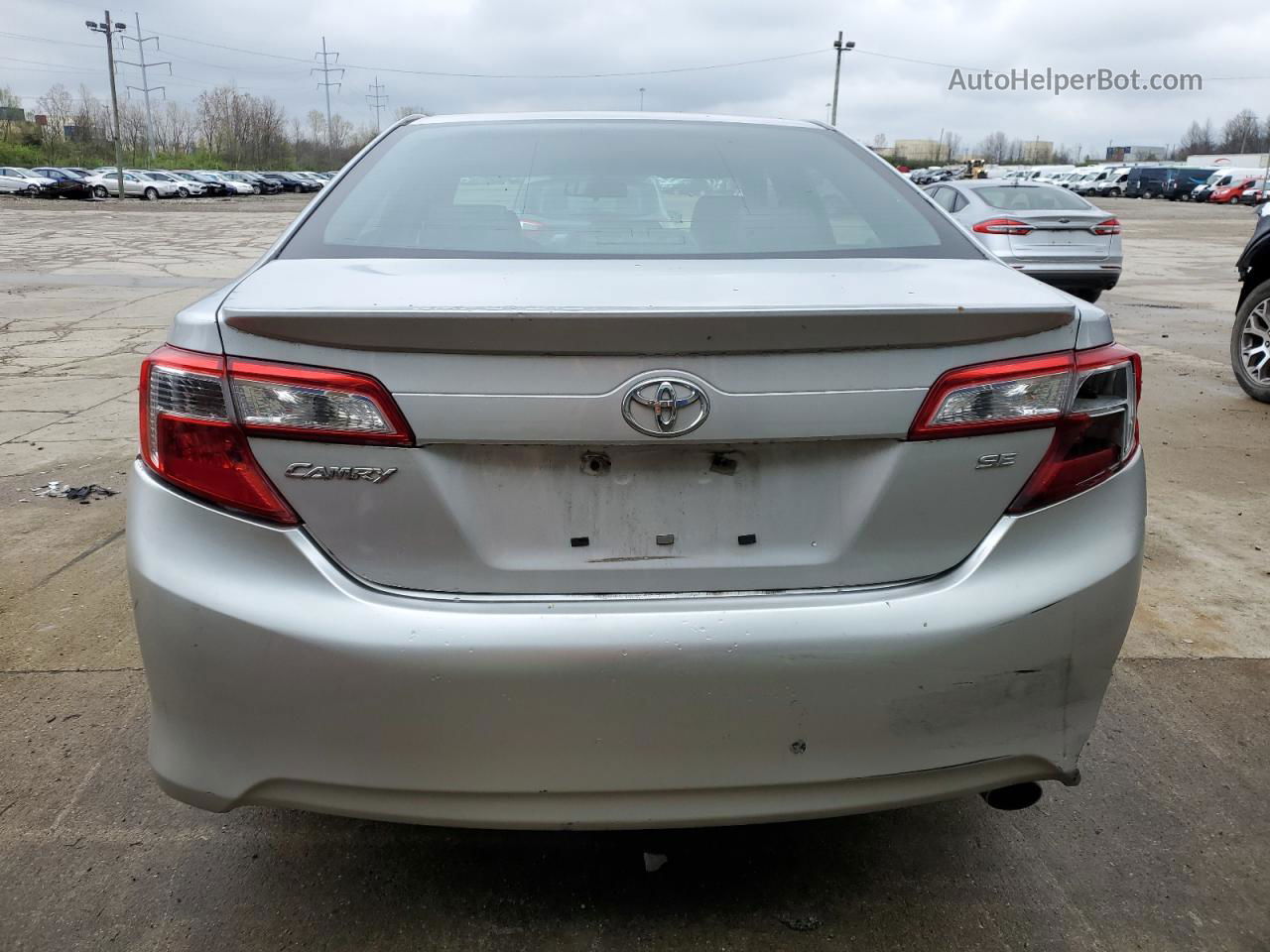 2012 Toyota Camry Base Серебряный vin: 4T1BF1FK5CU068213