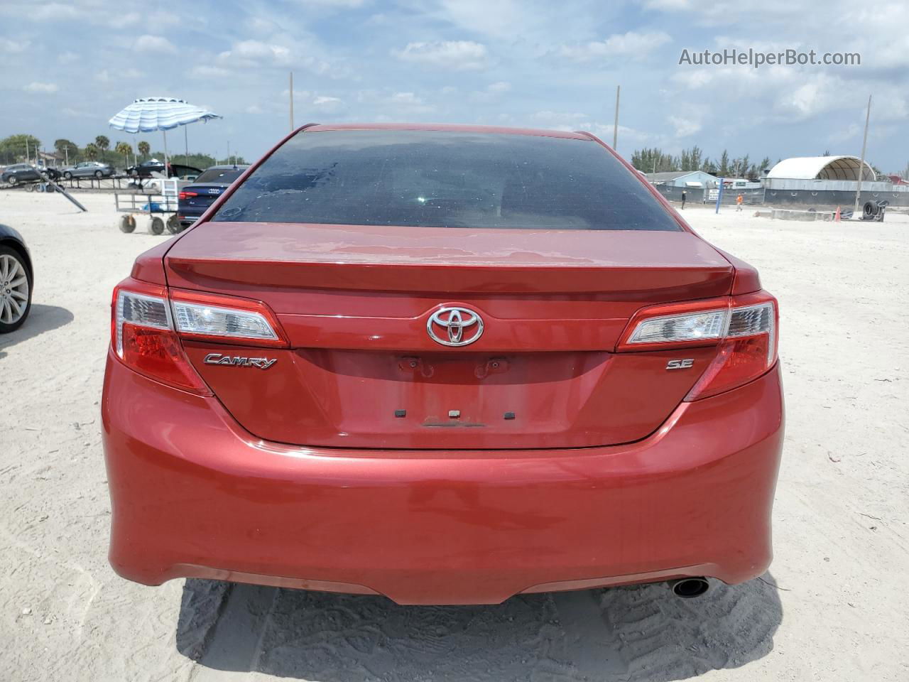 2012 Toyota Camry Base Red vin: 4T1BF1FK5CU630305