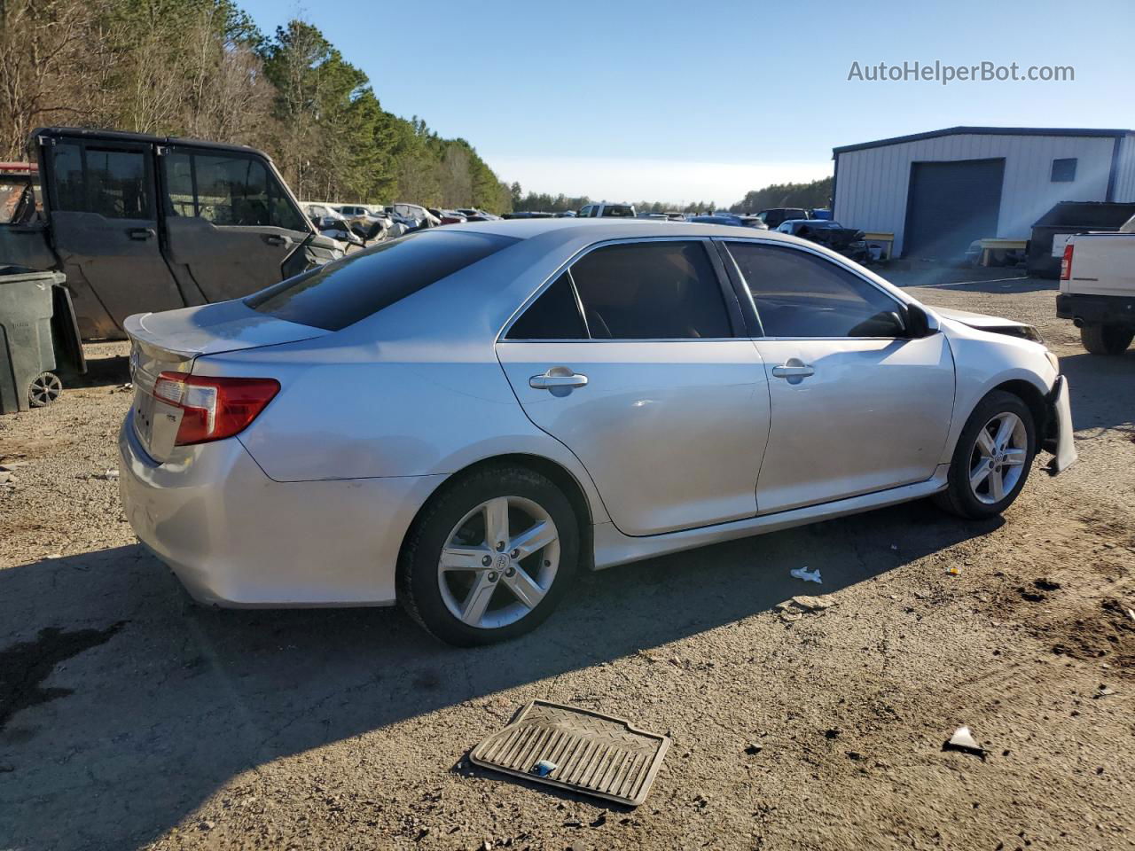 2014 Toyota Camry L Silver vin: 4T1BF1FK5EU359572