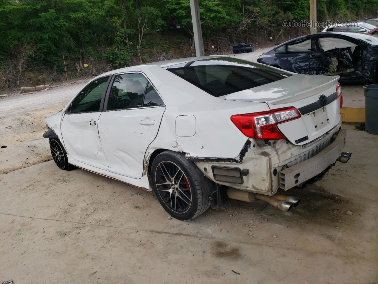 2014 Toyota Camry L White vin: 4T1BF1FK5EU395407