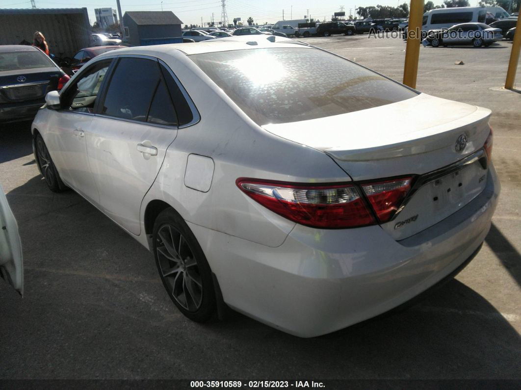 2016 Toyota Camry Xle/se/le/xse White vin: 4T1BF1FK5GU117545