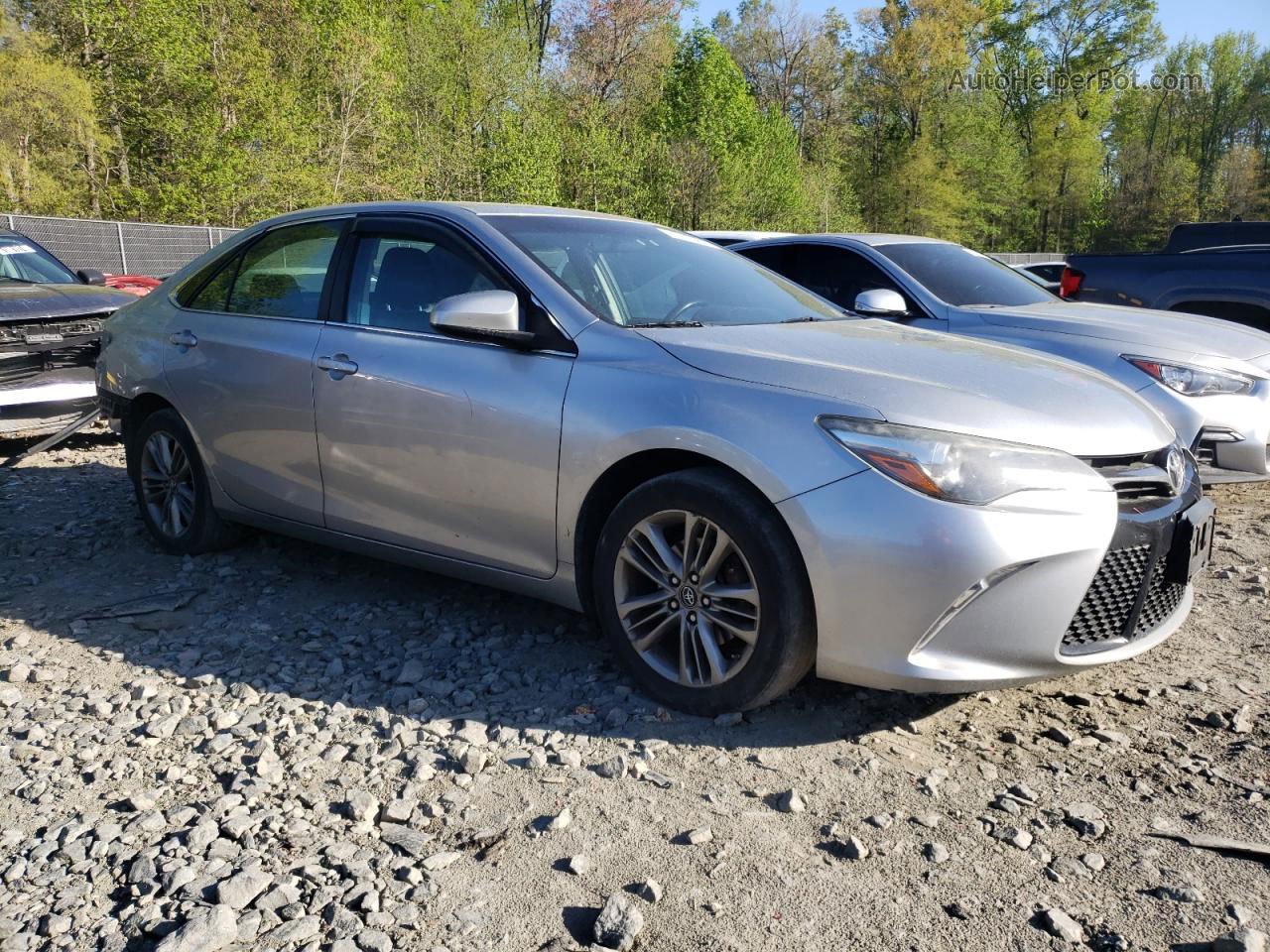 2016 Toyota Camry Le Silver vin: 4T1BF1FK5GU210002