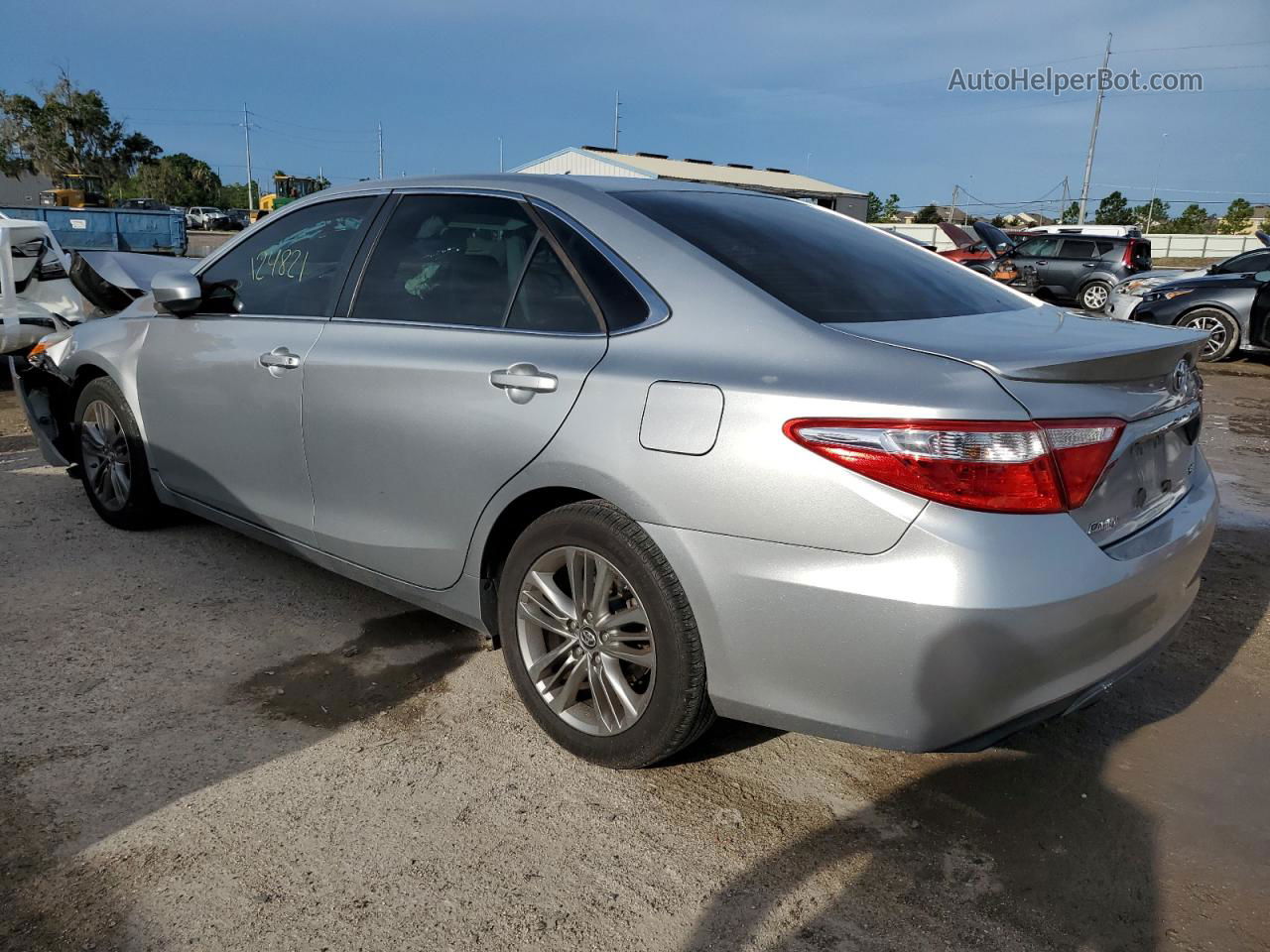 2016 Toyota Camry Le Silver vin: 4T1BF1FK5GU217354