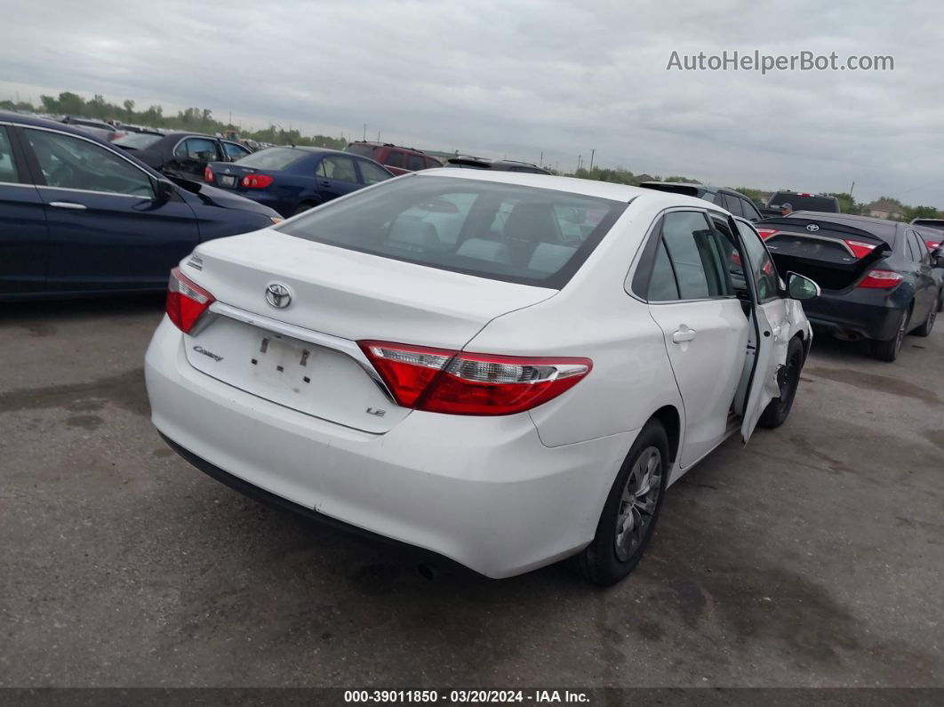 2016 Toyota Camry Le White vin: 4T1BF1FK5GU515922