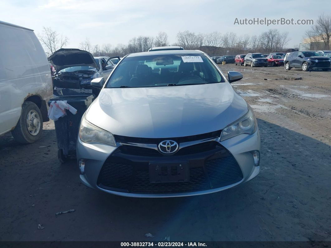 2016 Toyota Camry Se Серебряный vin: 4T1BF1FK5GU571858