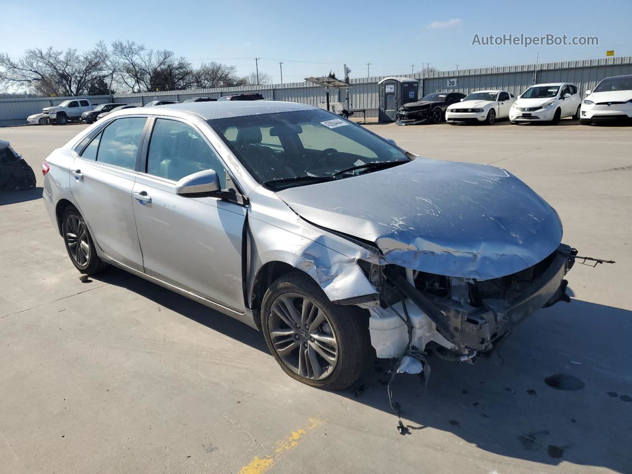 2017 Toyota Camry Le Silver vin: 4T1BF1FK5HU326186