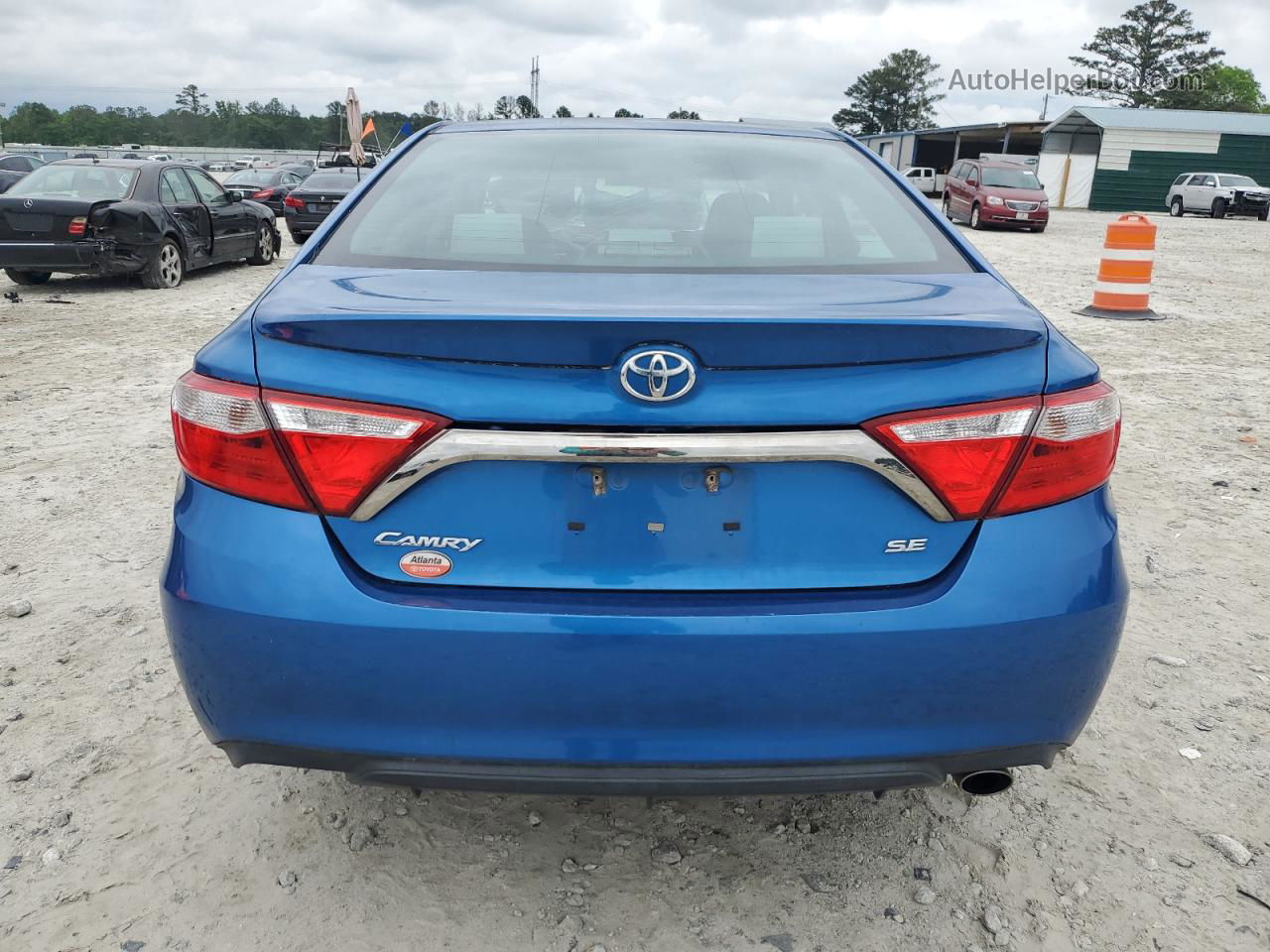 2017 Toyota Camry Le Blue vin: 4T1BF1FK5HU617786