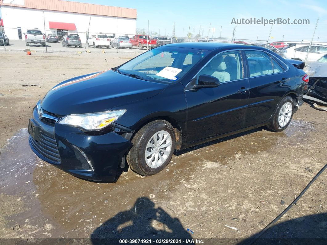 2017 Toyota Camry Le Черный vin: 4T1BF1FK5HU716396