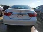 2017 Toyota Camry Le White vin: 4T1BF1FK5HU773715