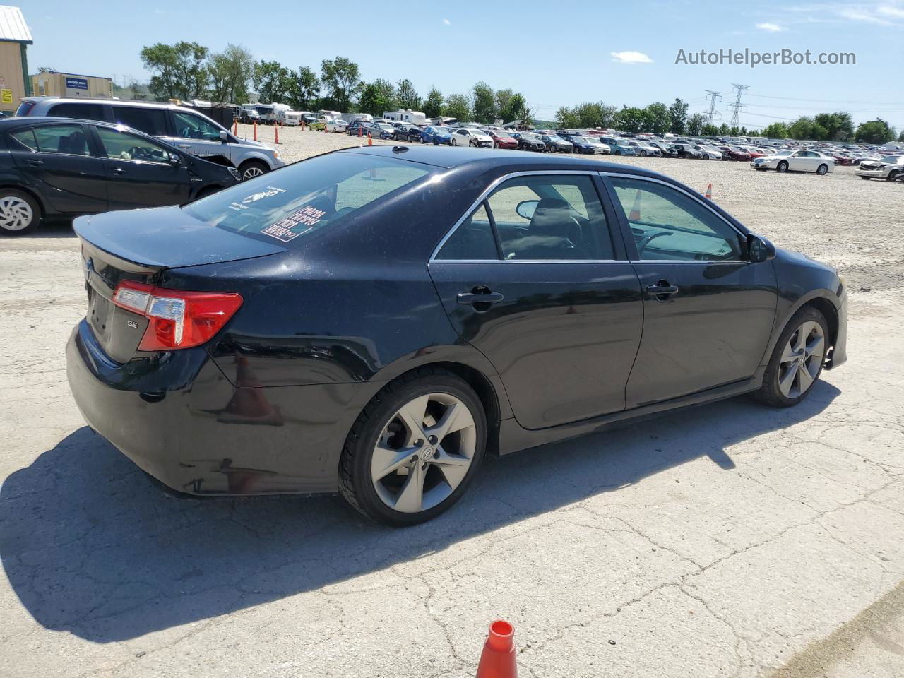 2012 Toyota Camry Base Черный vin: 4T1BF1FK6CU188781