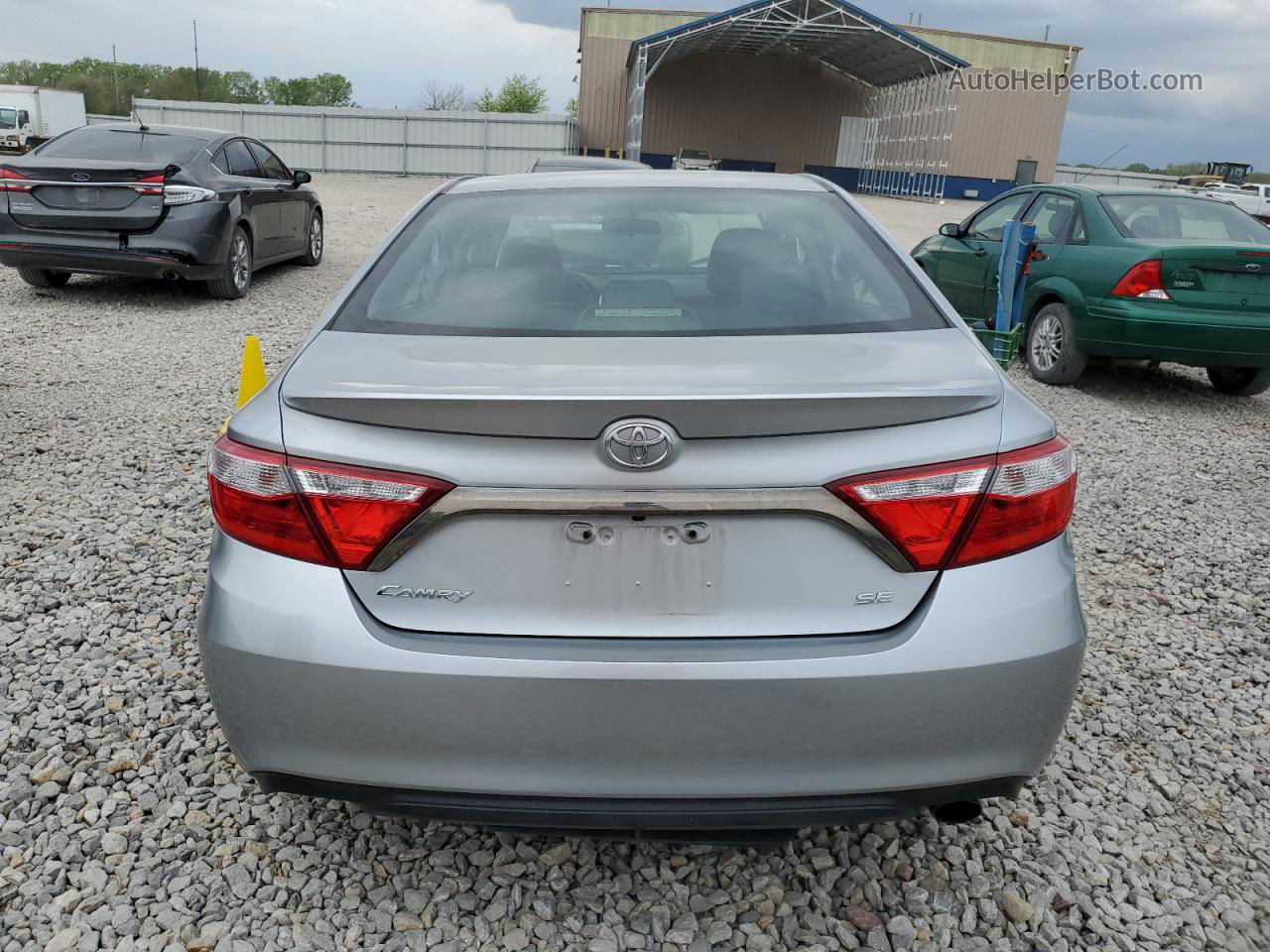 2016 Toyota Camry Le Silver vin: 4T1BF1FK6GU183456