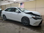 2016 Toyota Camry Le Белый vin: 4T1BF1FK6GU213880