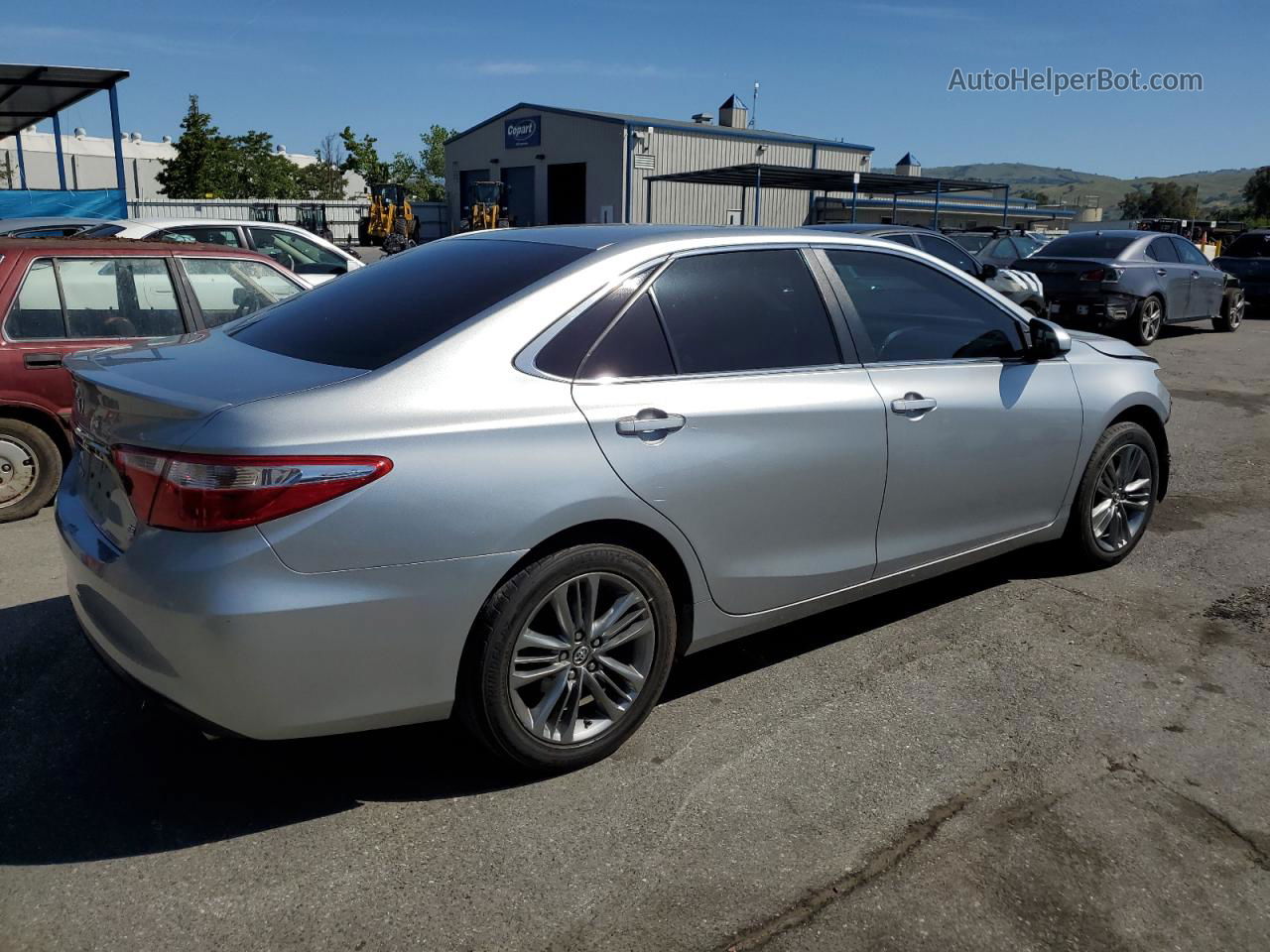 2016 Toyota Camry Le Silver vin: 4T1BF1FK6GU256096